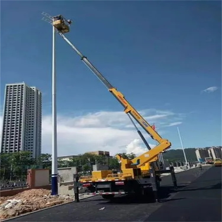 淄博博山维修路灯的曲臂升降车出租