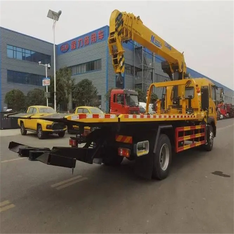 淄博博山附近小随车吊出租电话，轻松解决搬运烦恼